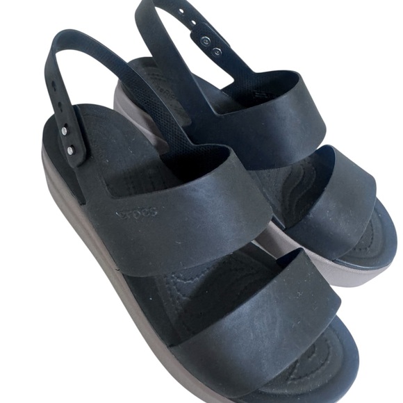 CROCS Women's Dark Blue Sandals - Picture 2 of 8